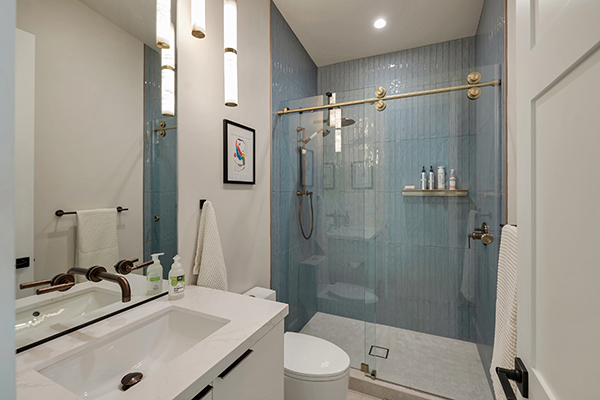 6 Harrington [ADU bathroom]