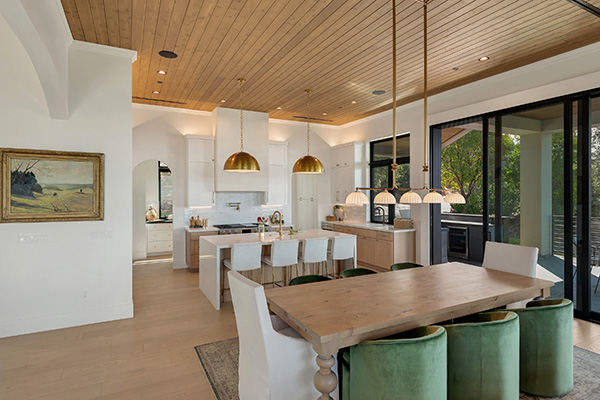 Crystal Drive [kitchen]